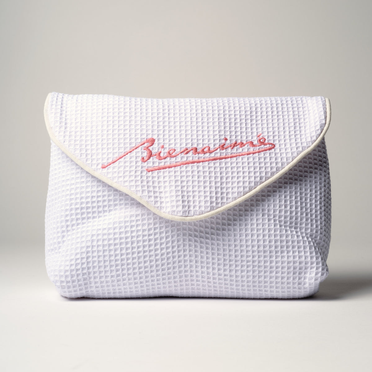 La Trousse De Toilette
